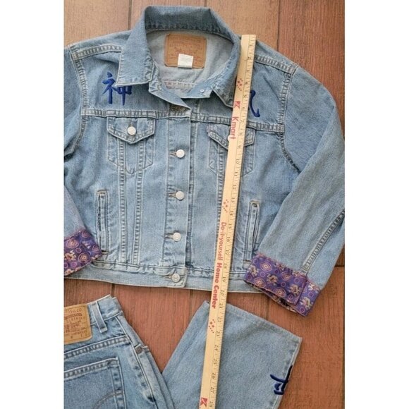Vintage Levis Trucker Jacket Large Jeans Size 12 Set Denim Embroidered Dragon - Picture 7 of 16